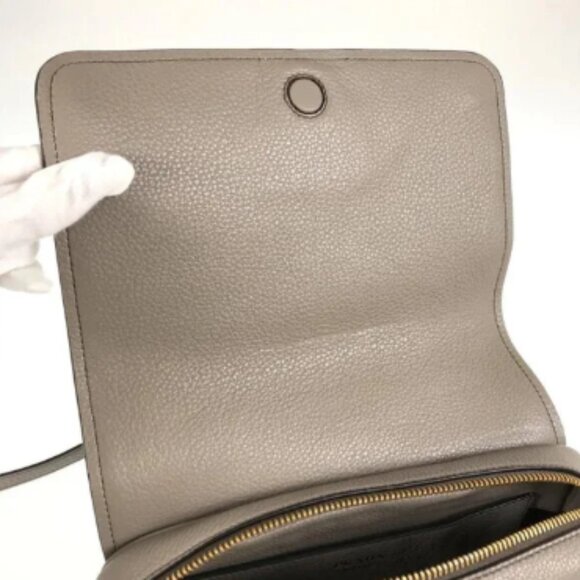 PRADA Vitello phoenix Shoulder bag - Picture 4 of 5